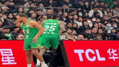 “转会传闻寥寥，金靴G伊誓留守阵线，赛季末战在即！”