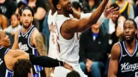 激情对决！塞维利亚迎战赫罗纳，阿斯皮利奎塔领衔首发，勒马尔、布林德火力全开！